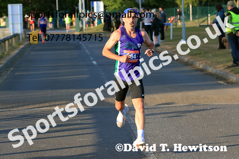 The 2025 Clive Cookson 10k Road Race, Monkseaton, near Whitley Bay. Photo: David T. Hewitson/Sports for All Pics